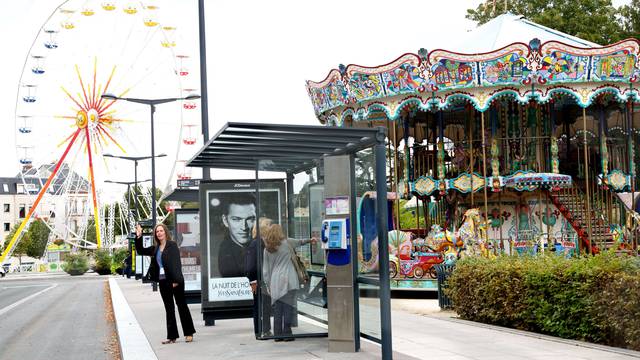 The Filibus, Chartres